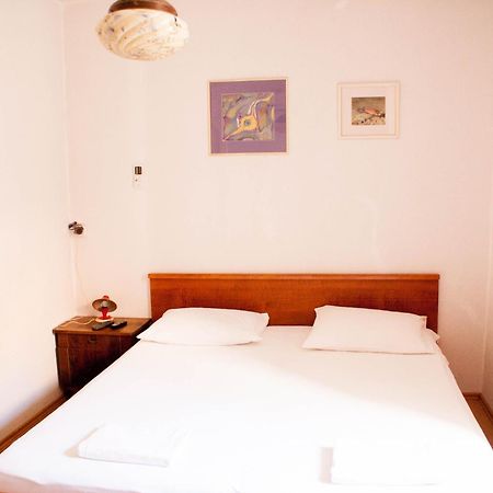 Accommodation Old Town Vitaic กอร์จูลา ห้อง รูปภาพ