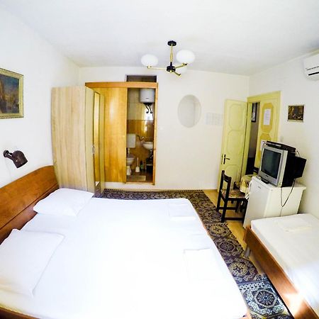 Accommodation Old Town Vitaic กอร์จูลา ห้อง รูปภาพ