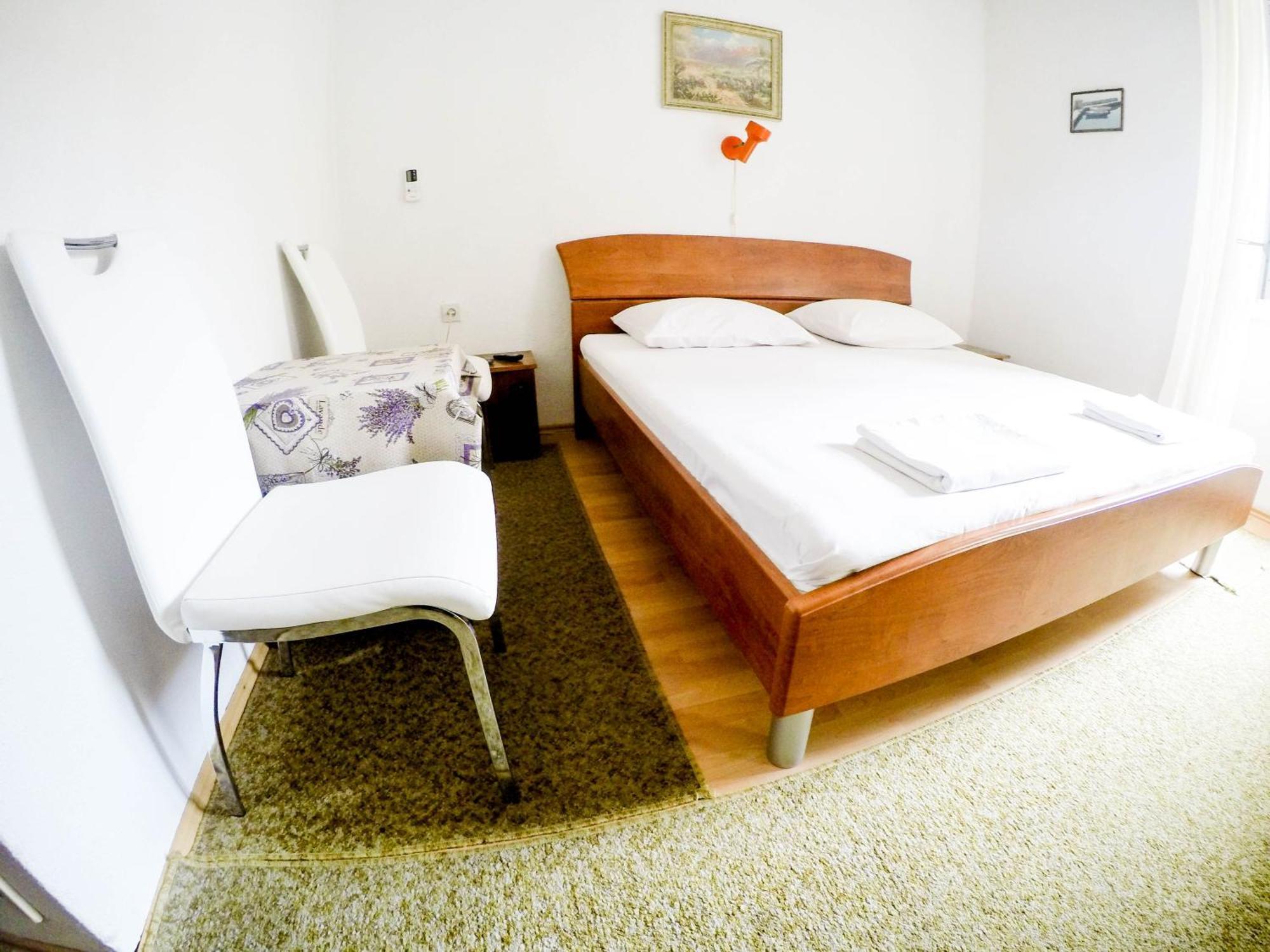 Accommodation Old Town Vitaic กอร์จูลา ห้อง รูปภาพ